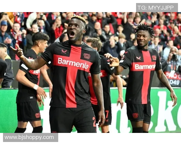 德甲冠军上演绝杀逆转胜利继续不败高居榜首